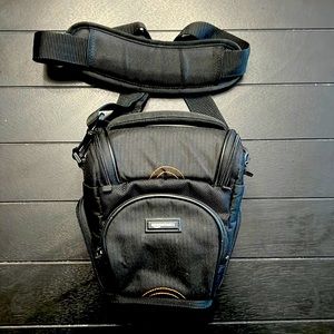 ❤️Camera case-padded with padded handle and padded strap